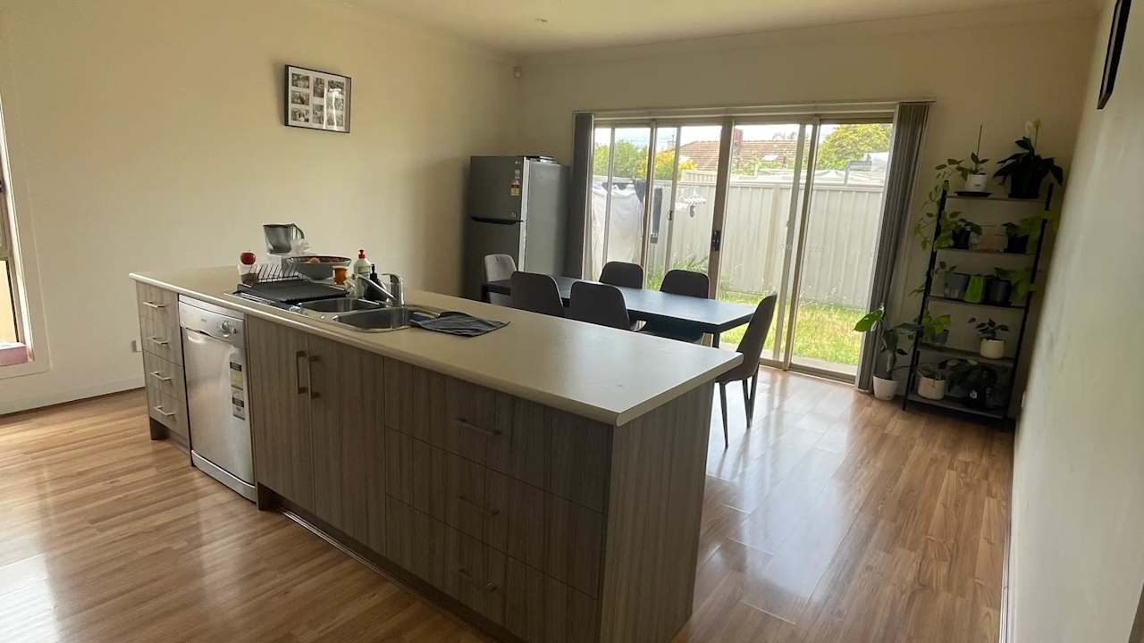 Furnished room in a share house