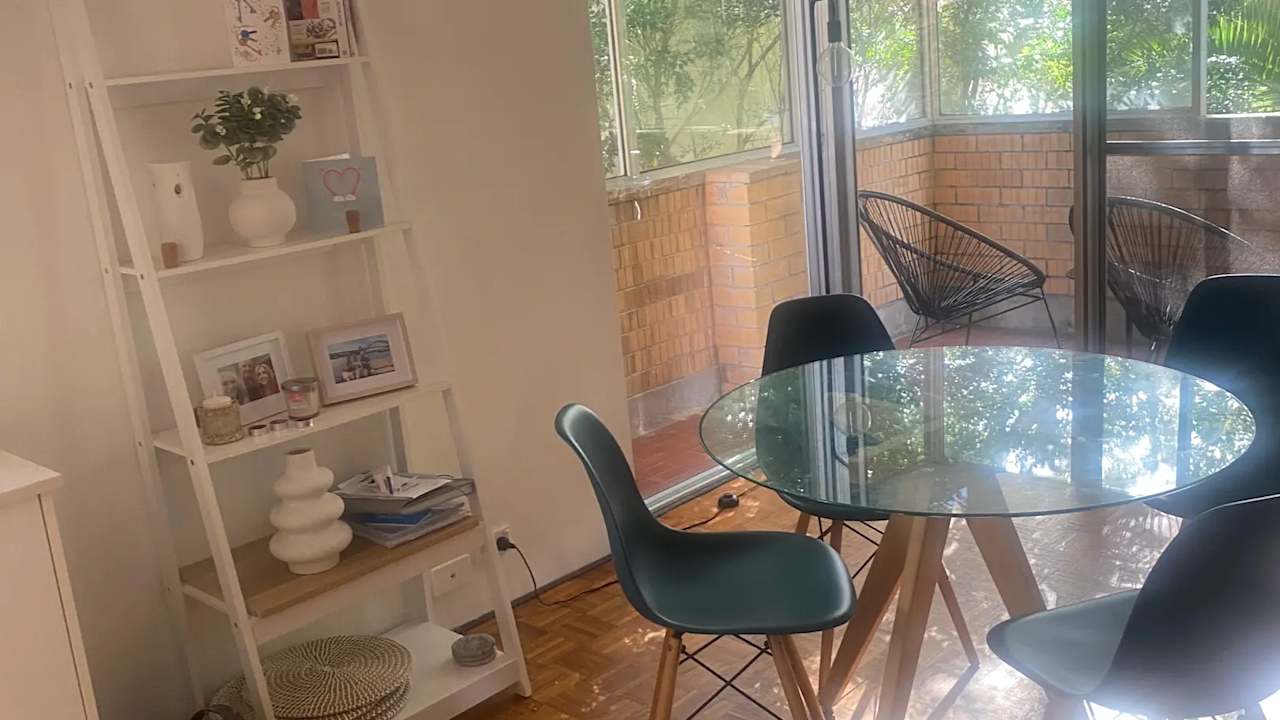 Furnished room in a share house