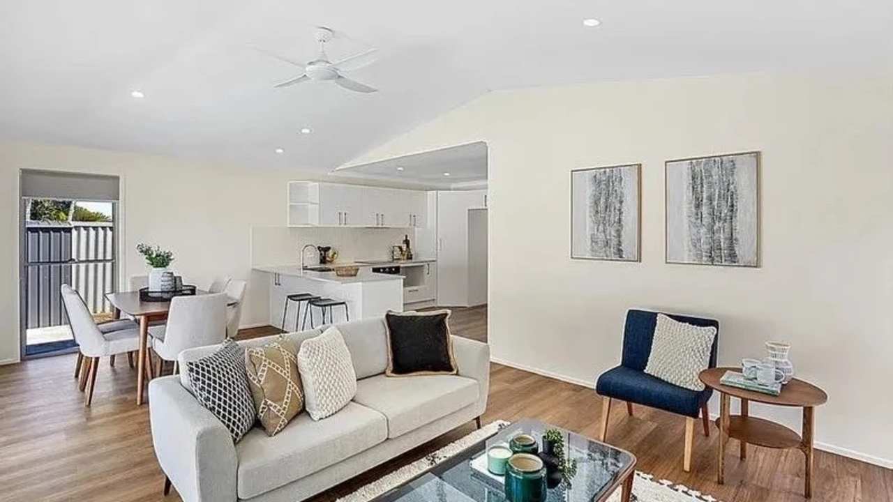 Unfurnished room in a share house