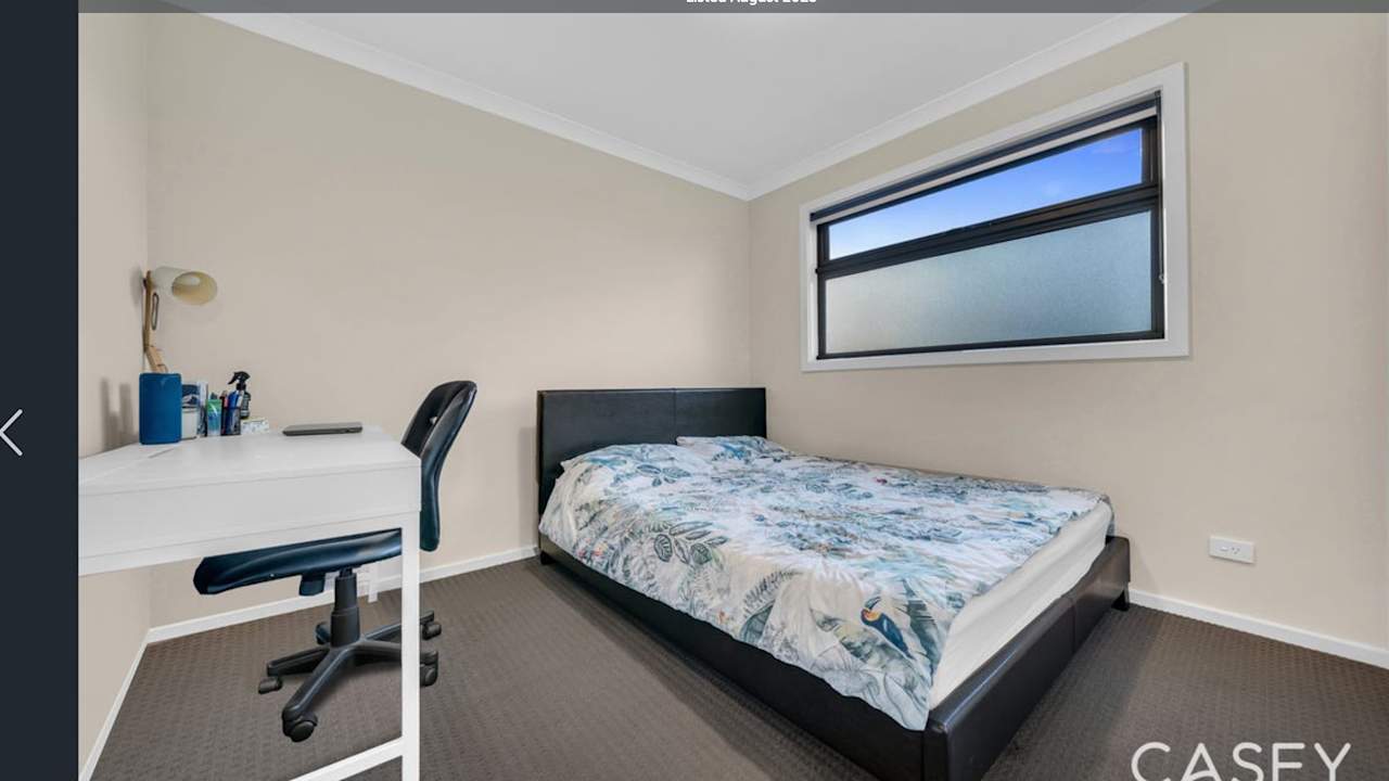 Unfurnished room in a share house