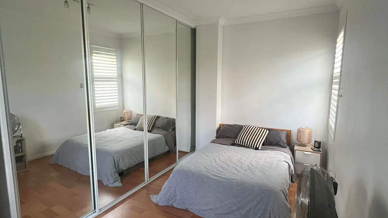 Unfurnished room in a share house