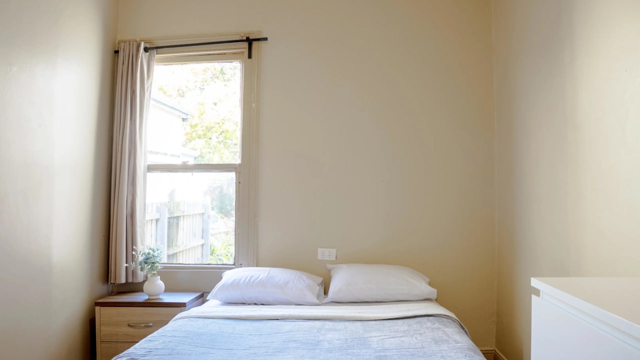 Whole property with 3 rooms for rent