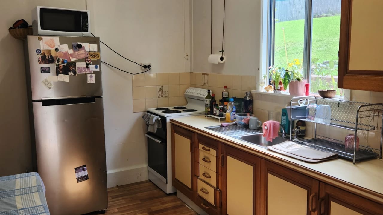 Unfurnished room in a share house