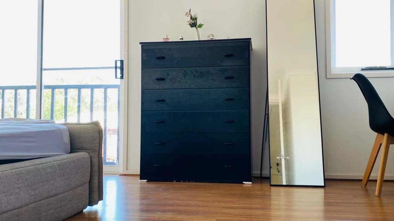 Furnished room with own bathroom