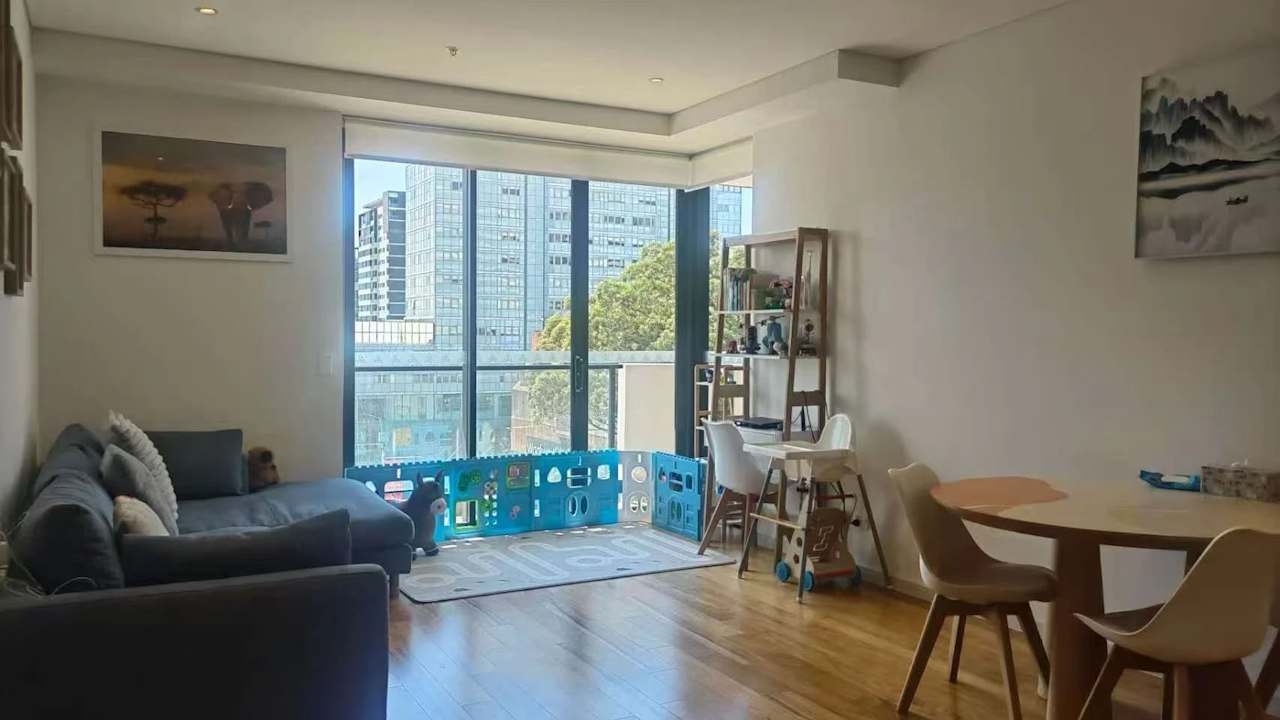Whole property with 2 rooms for rent