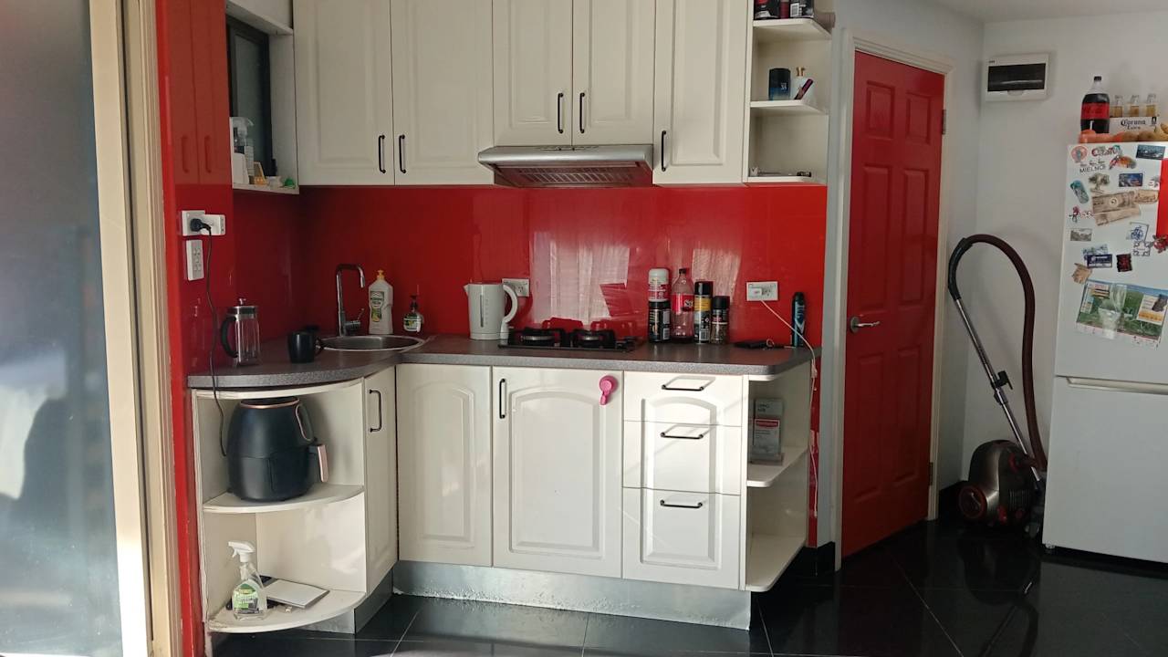 Furnished room granny flat for rent