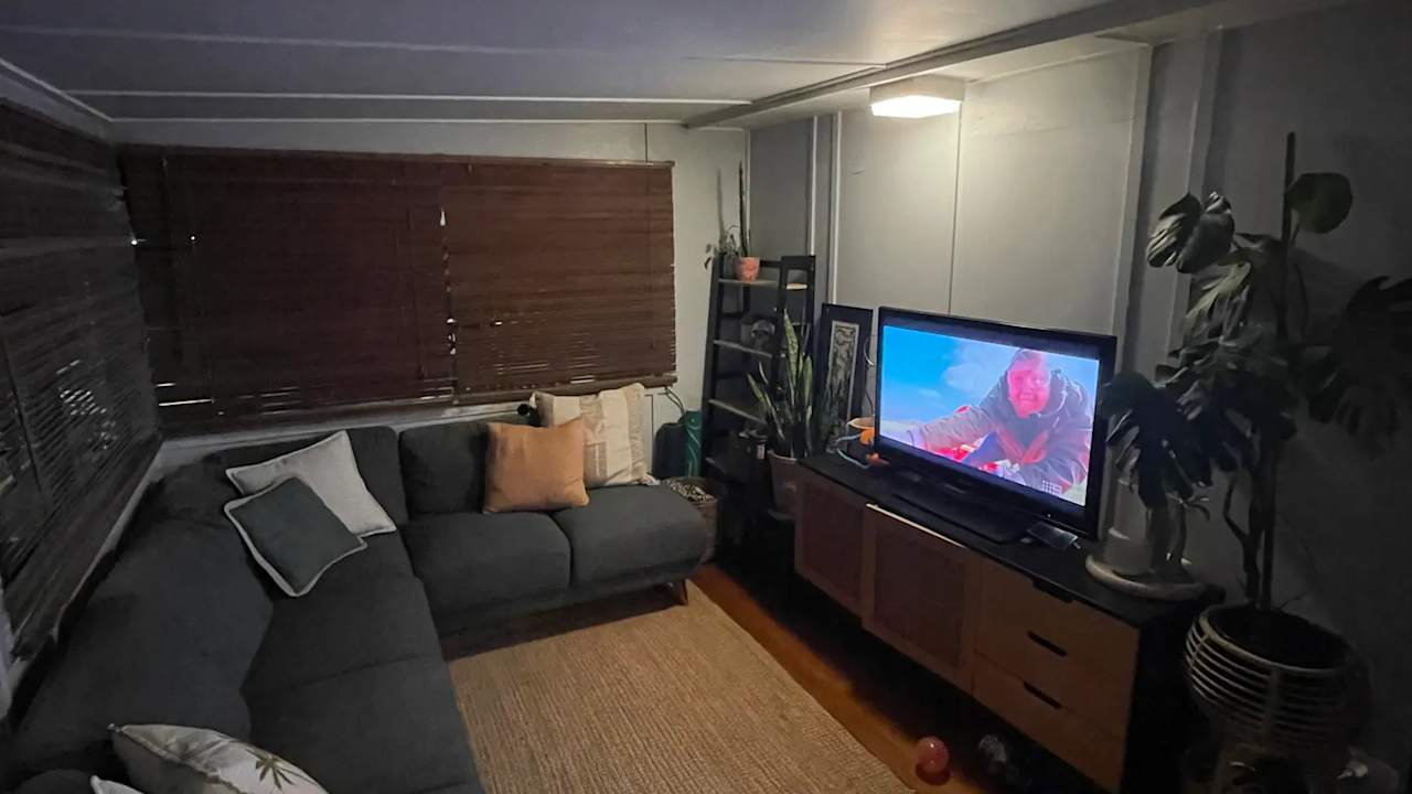 Unfurnished room in a share house