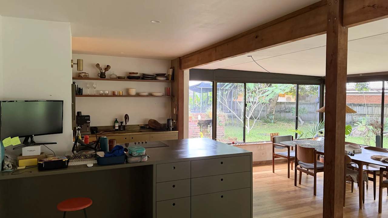 Whole property with 3 rooms for rent