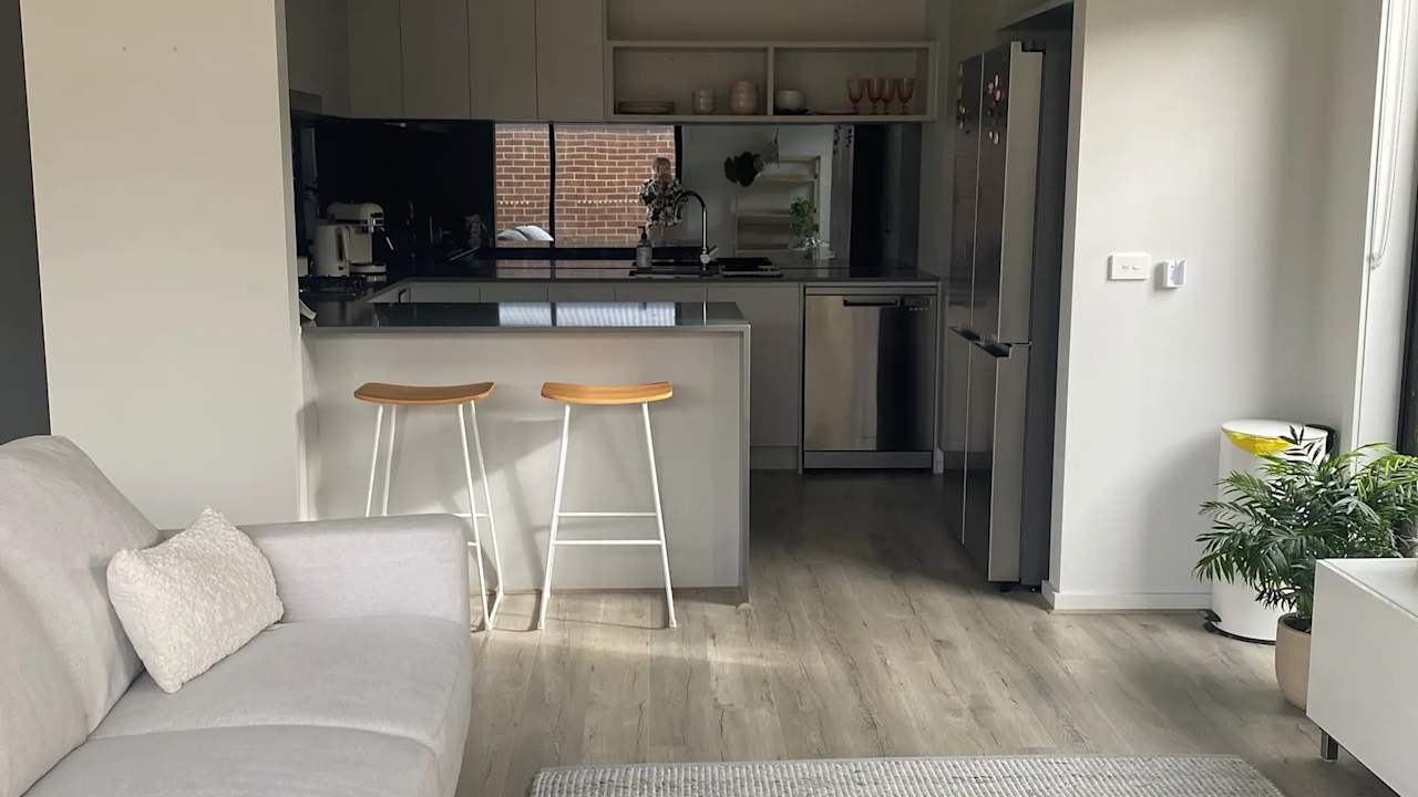 Unfurnished room in a share house