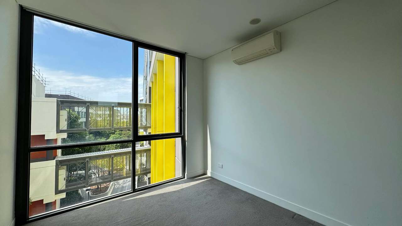 Whole property with 2 rooms for rent