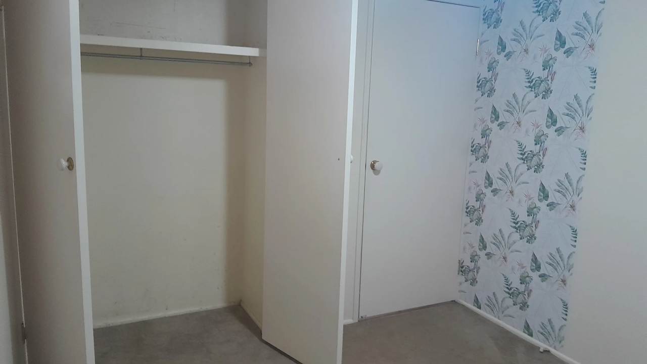 Unfurnished room in a share house