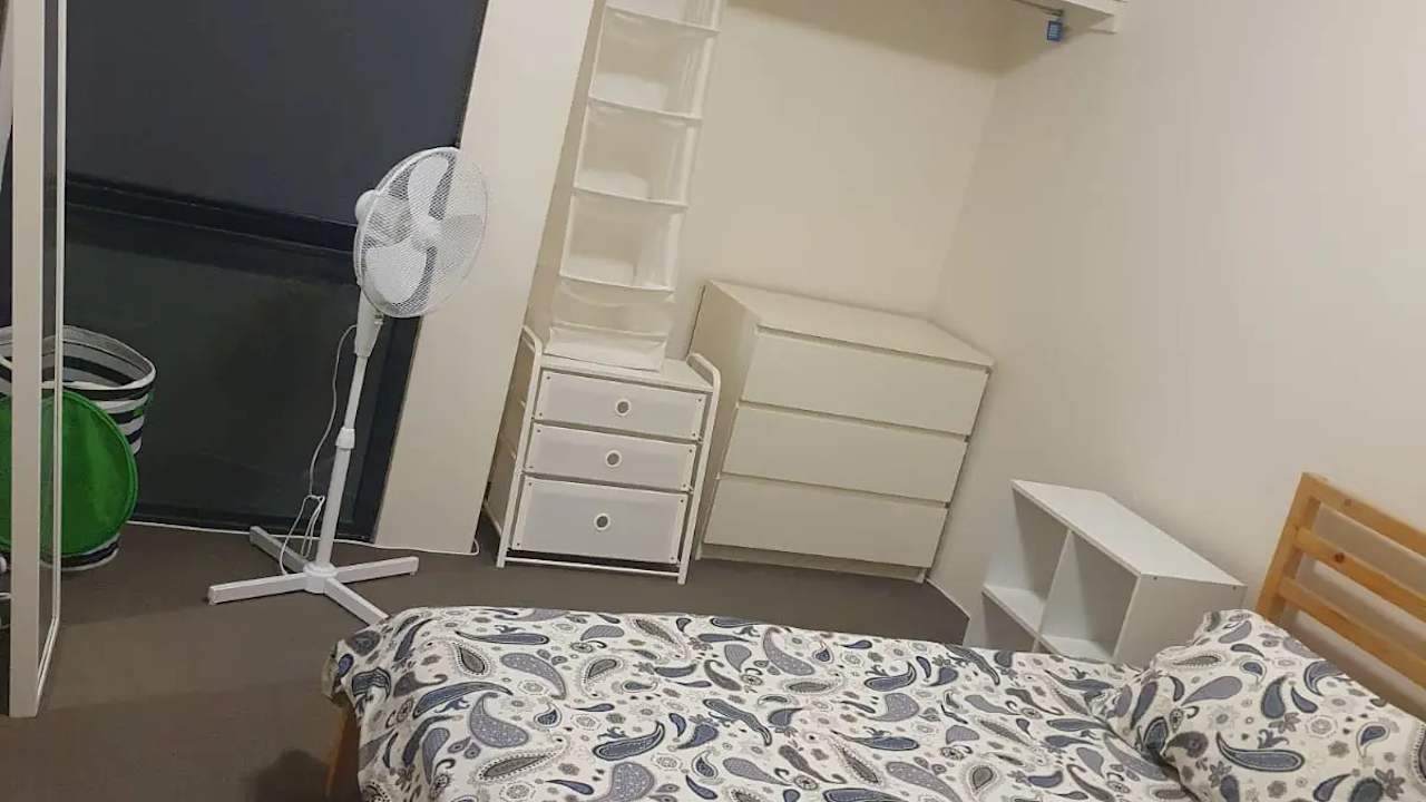 Furnished room with own bathroom