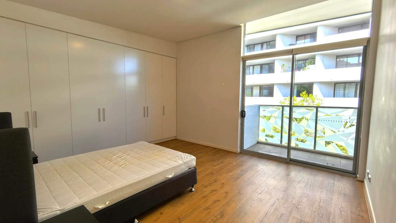 Furnished room in a share house