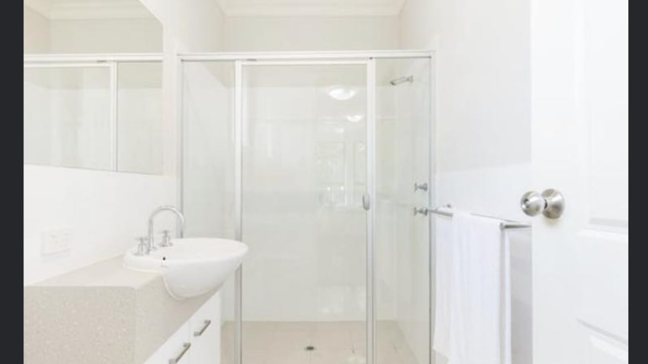 Furnished room with own bathroom