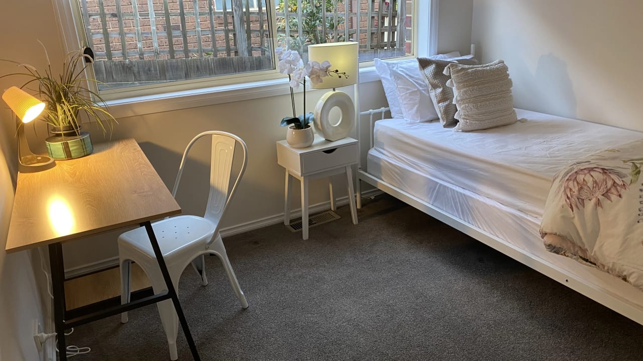 Furnished room in a share house