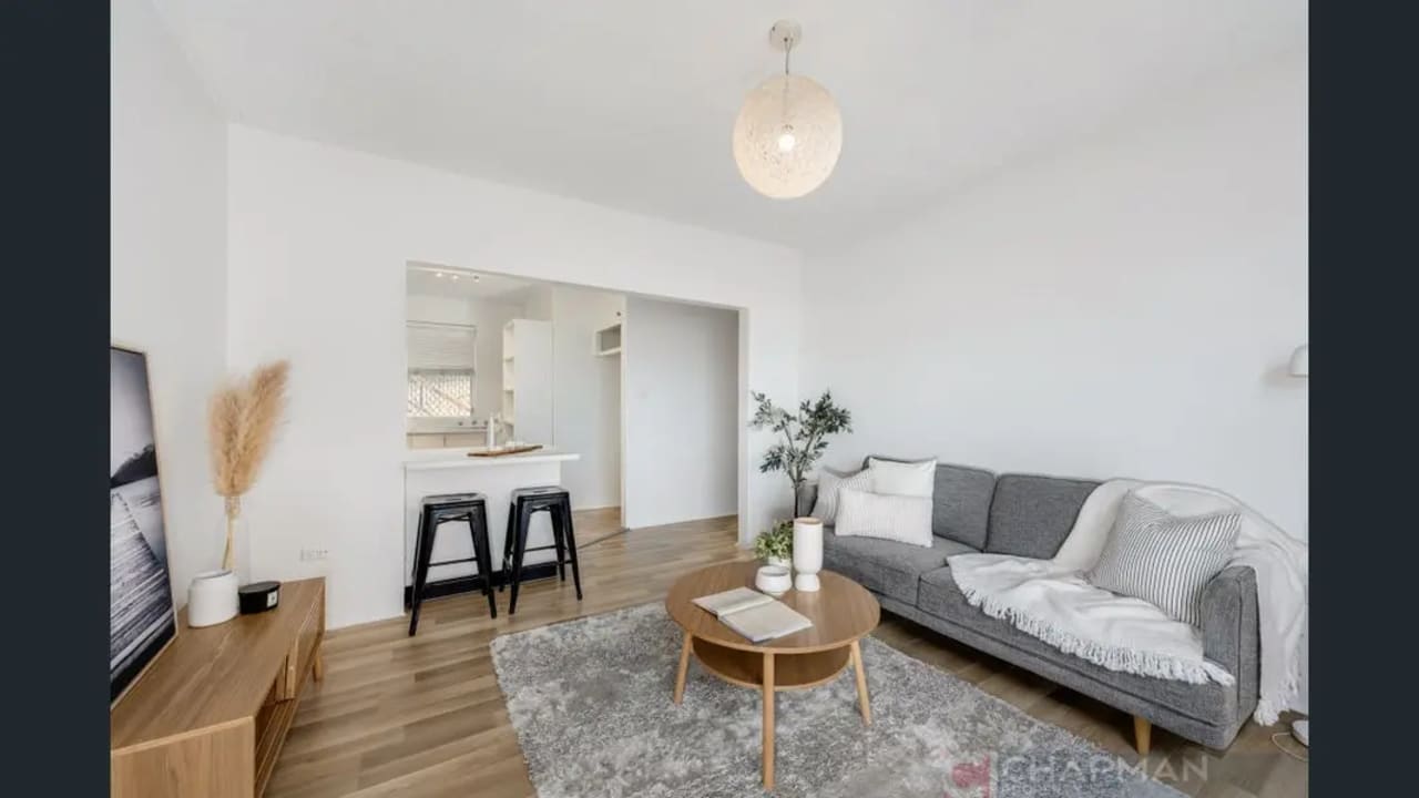 Whole property with 2 rooms for rent