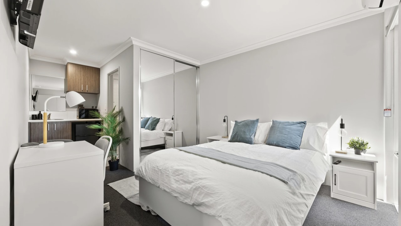 Furnished room with ensuite in a share house