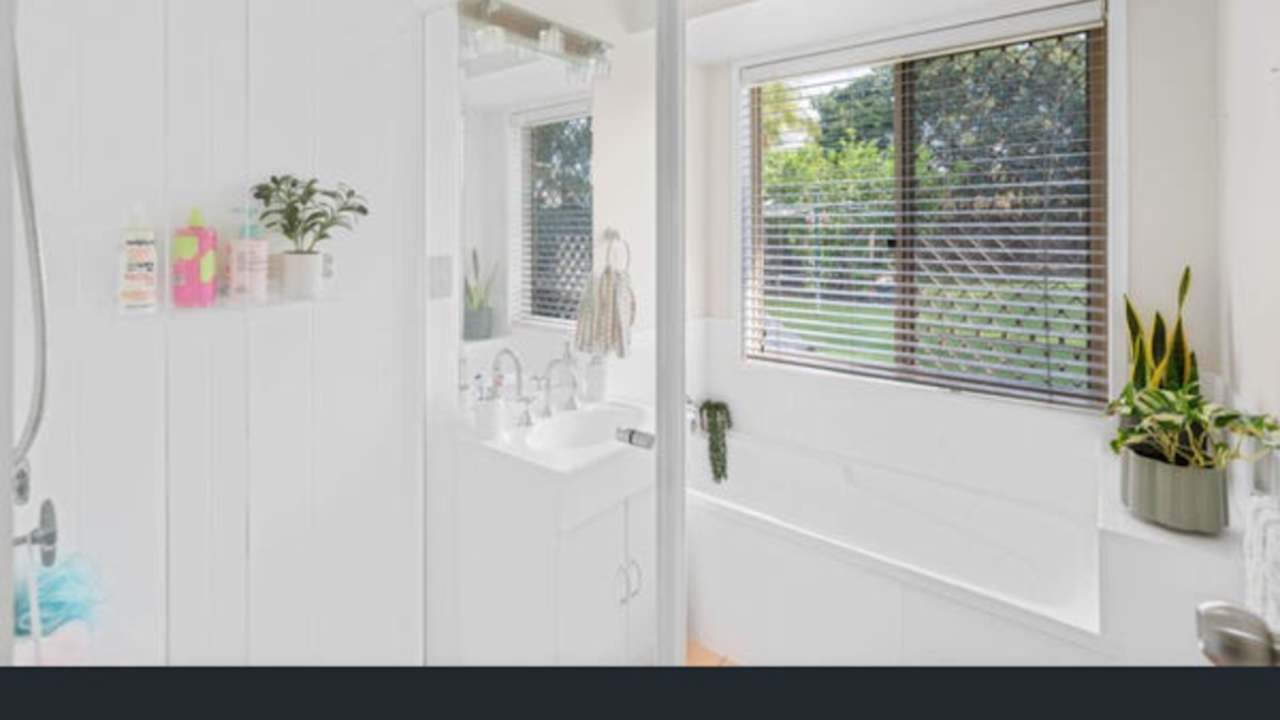 Unfurnished room with own bathroom