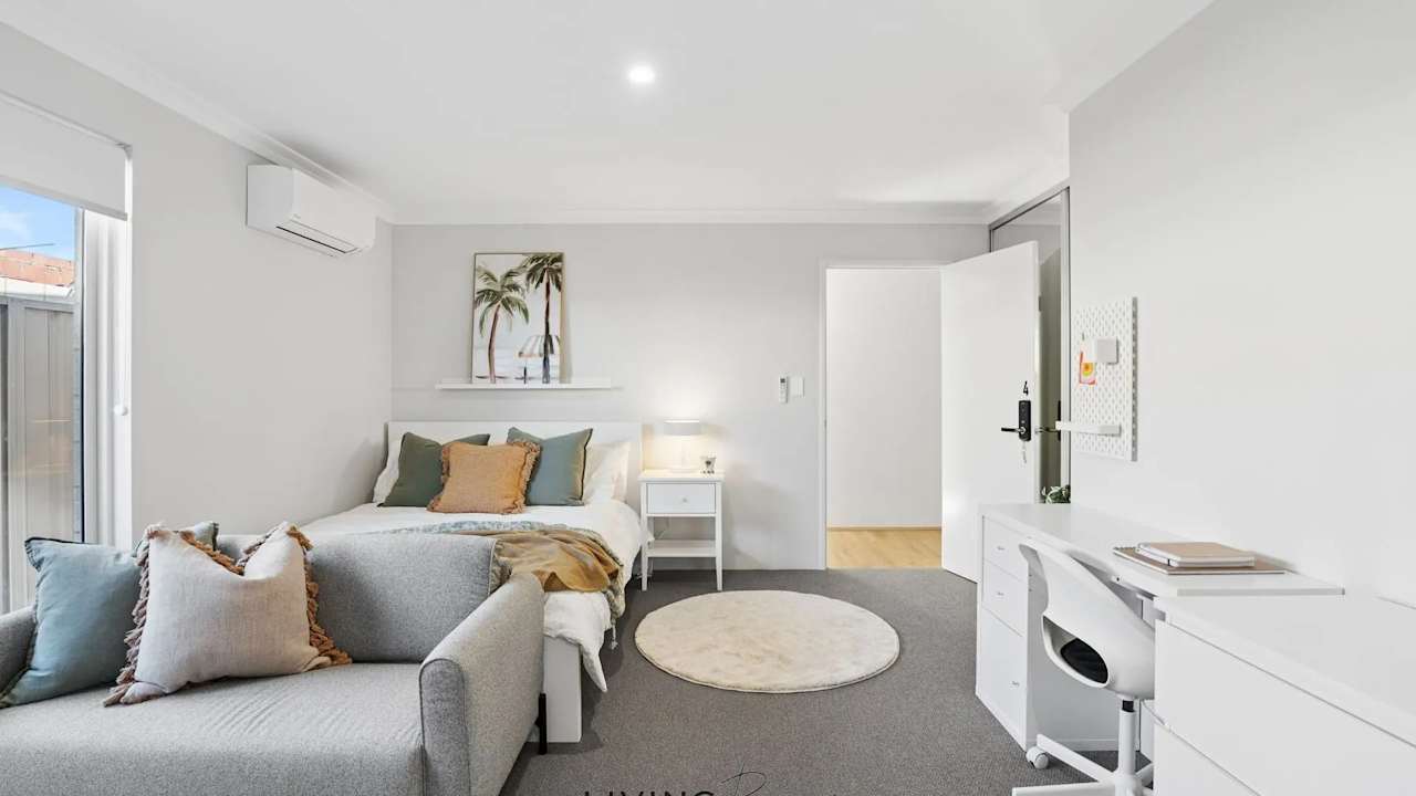 Furnished room with ensuite in a share house