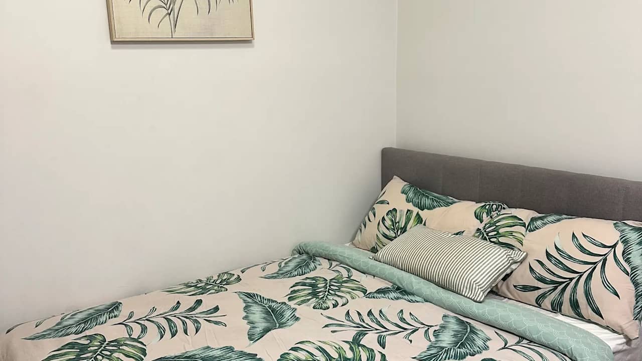 Furnished room studio flat for rent