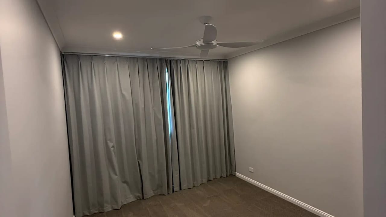 Room in a share house