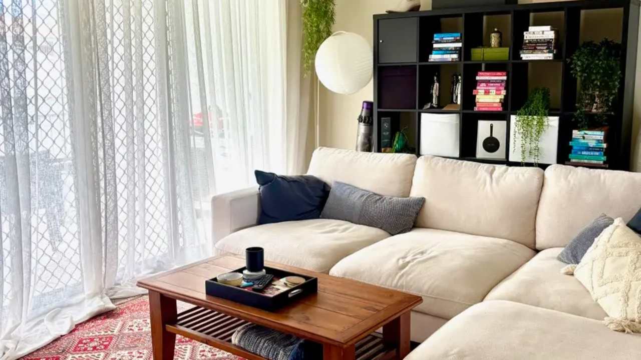 Unfurnished room with own bathroom
