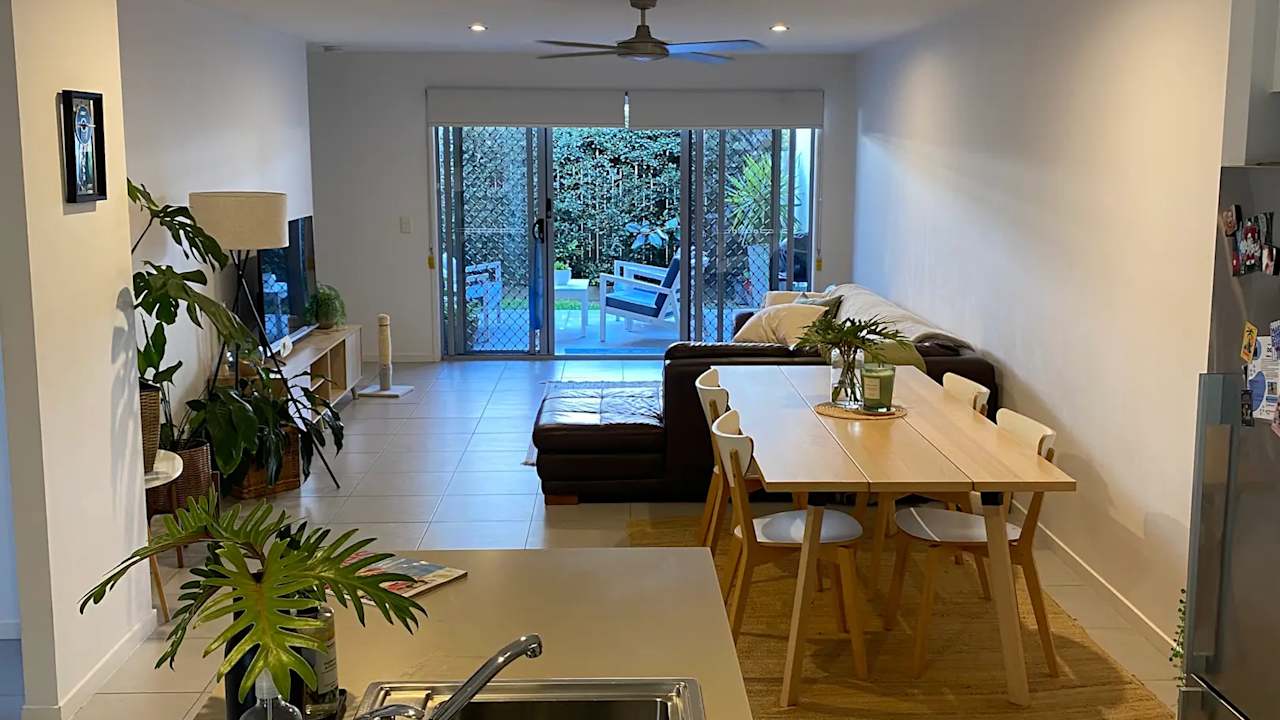 Unfurnished room with own bathroom