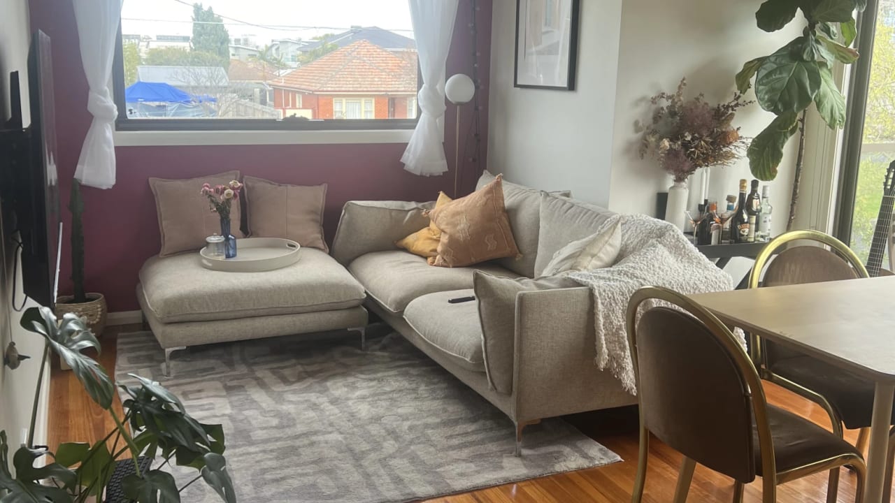 Unfurnished room in a share house