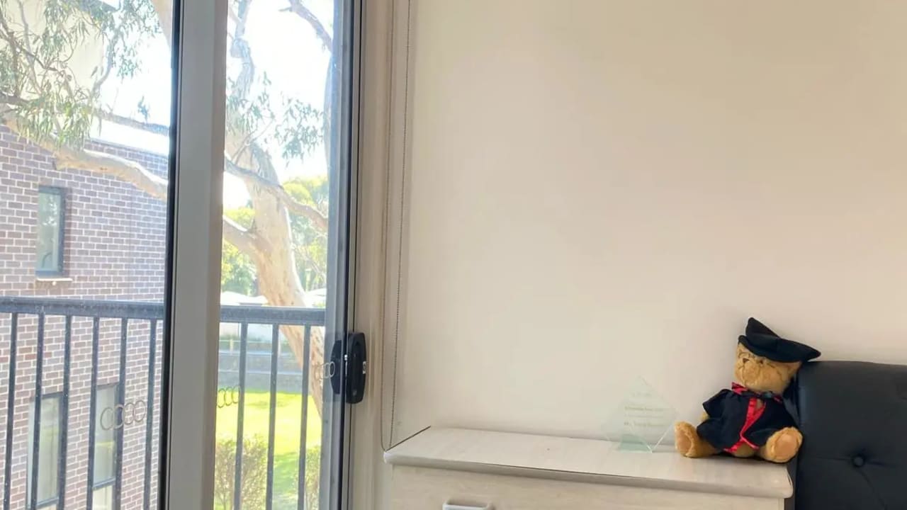 Furnished room with own bathroom