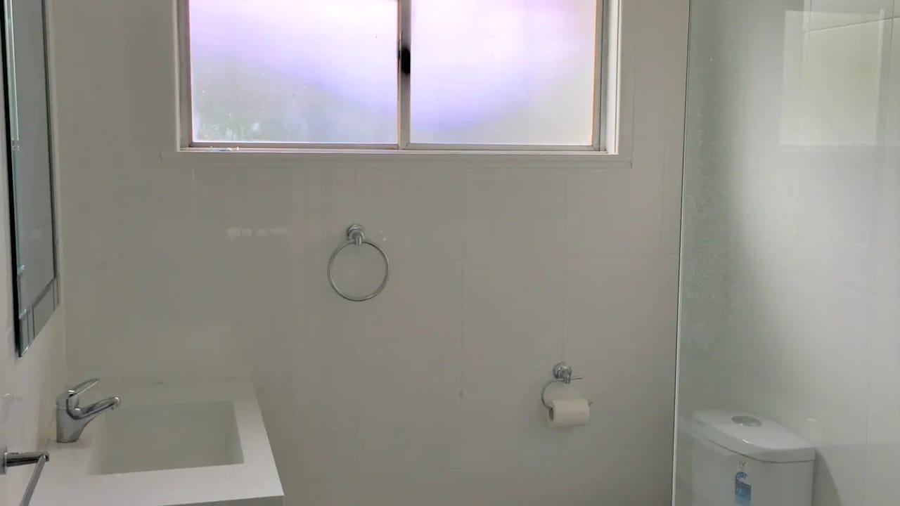 Whole property with 2 rooms for rent