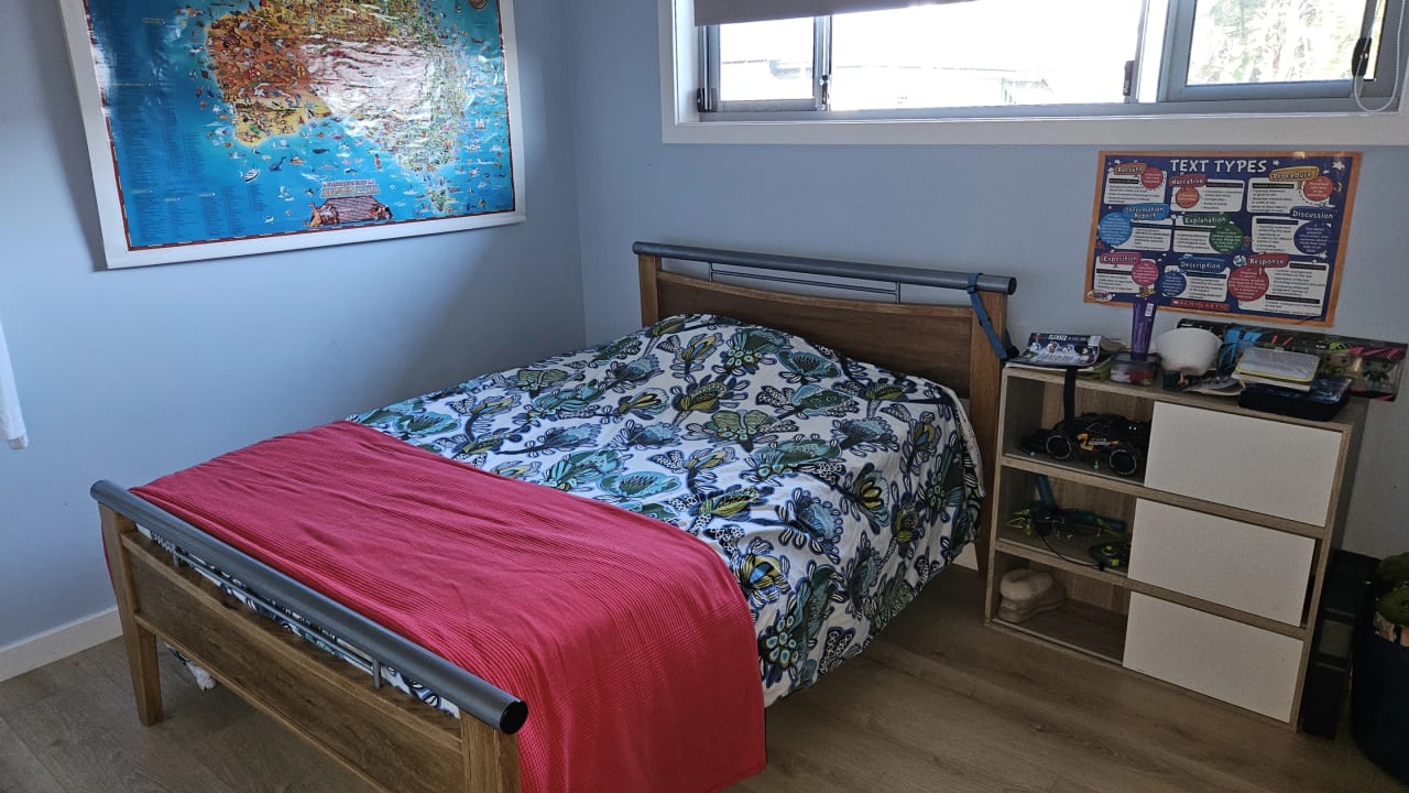 Whole property with 3 rooms for rent
