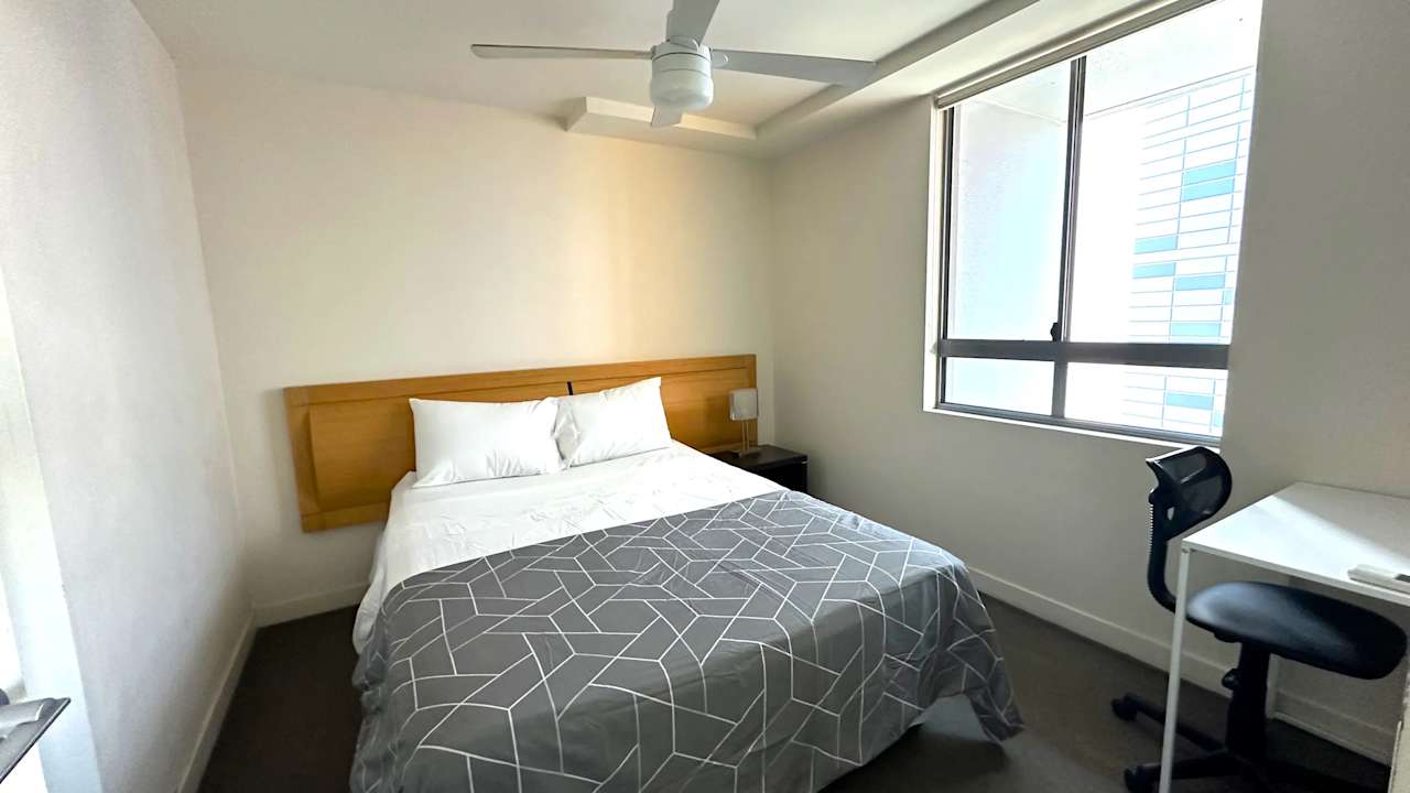 Furnished room in a share house