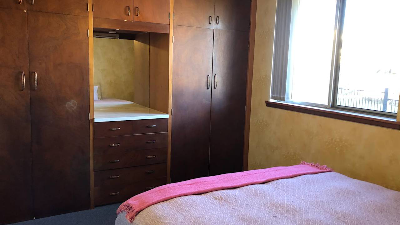Unfurnished room in a share house