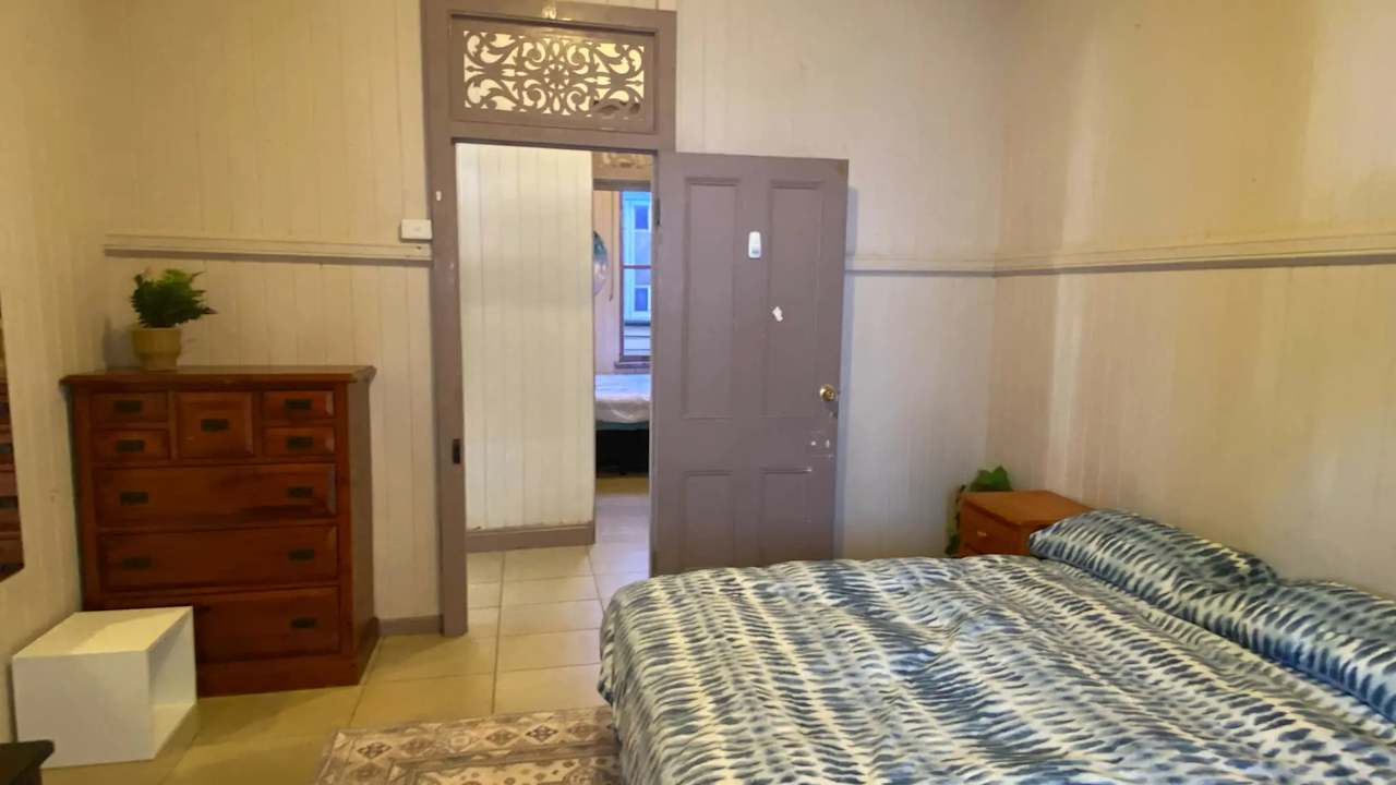 Furnished room in a share house