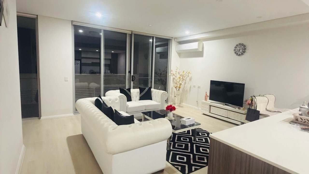 Furnished room with own bathroom