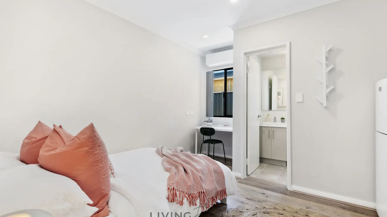 Furnished room with ensuite in a share house