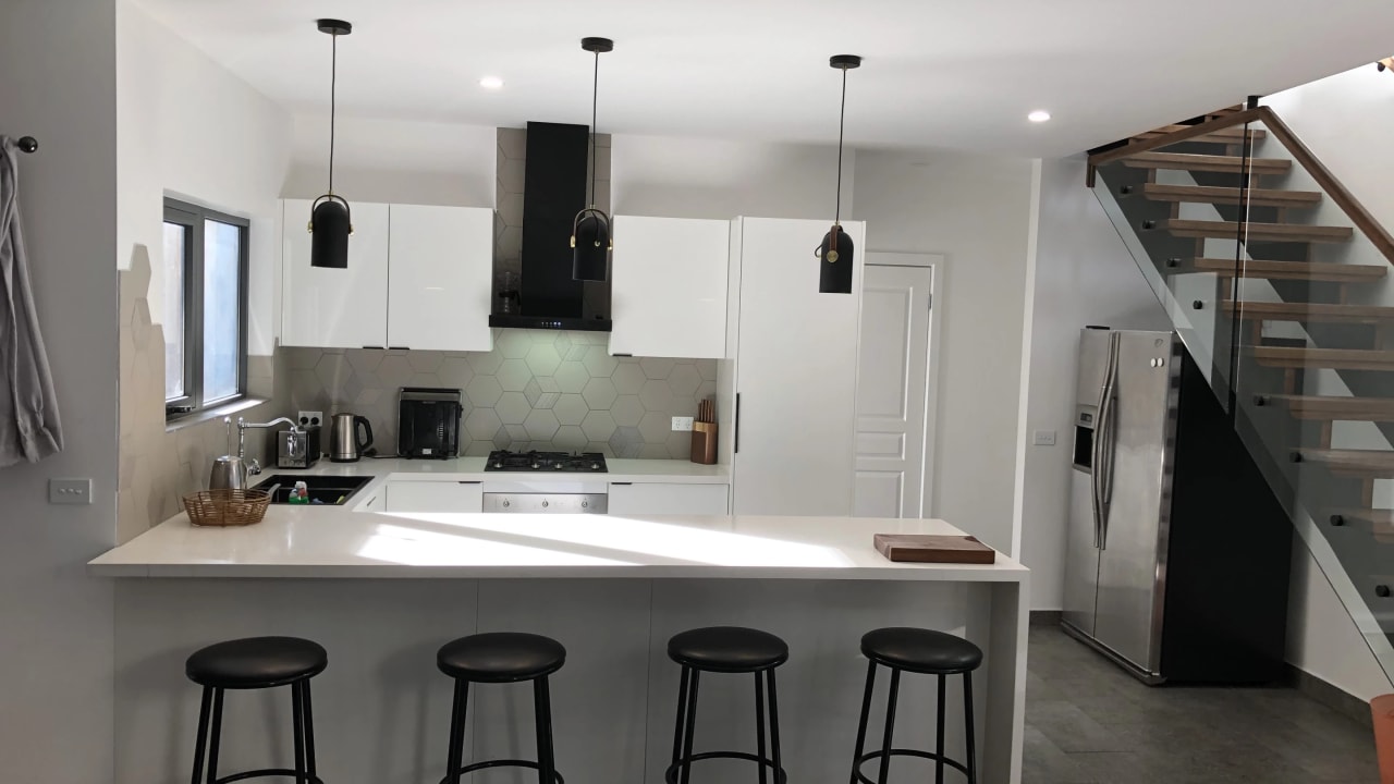 Unfurnished room with ensuite in a flatshare