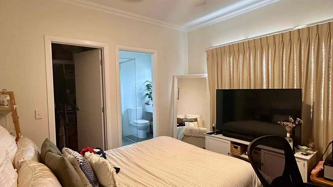 Unfurnished room with ensuite in a share house
