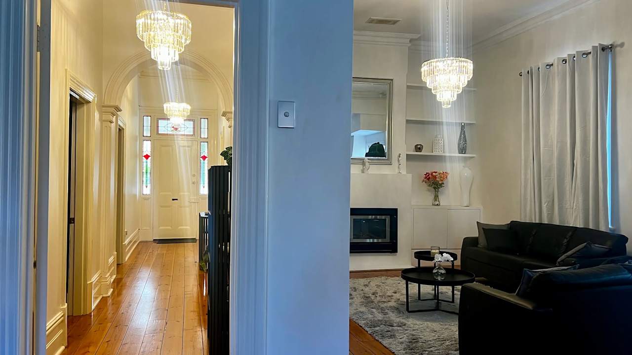 Furnished room in a share house