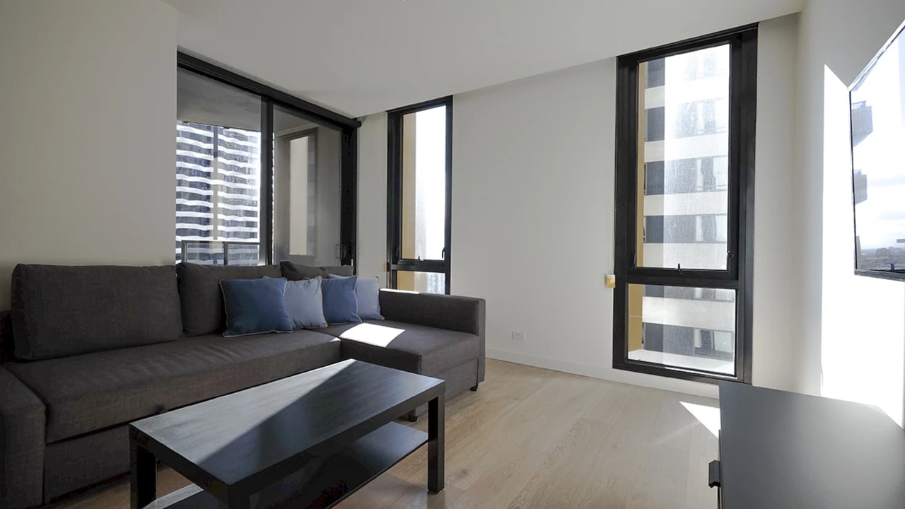Whole property with 2 rooms for rent