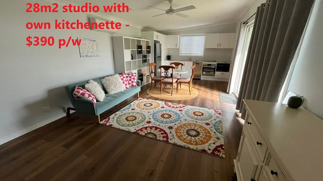 Room in a share house
