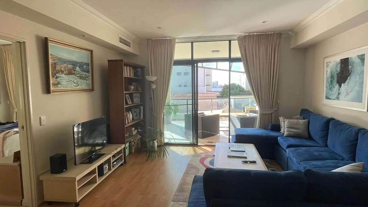 Furnished room with own bathroom