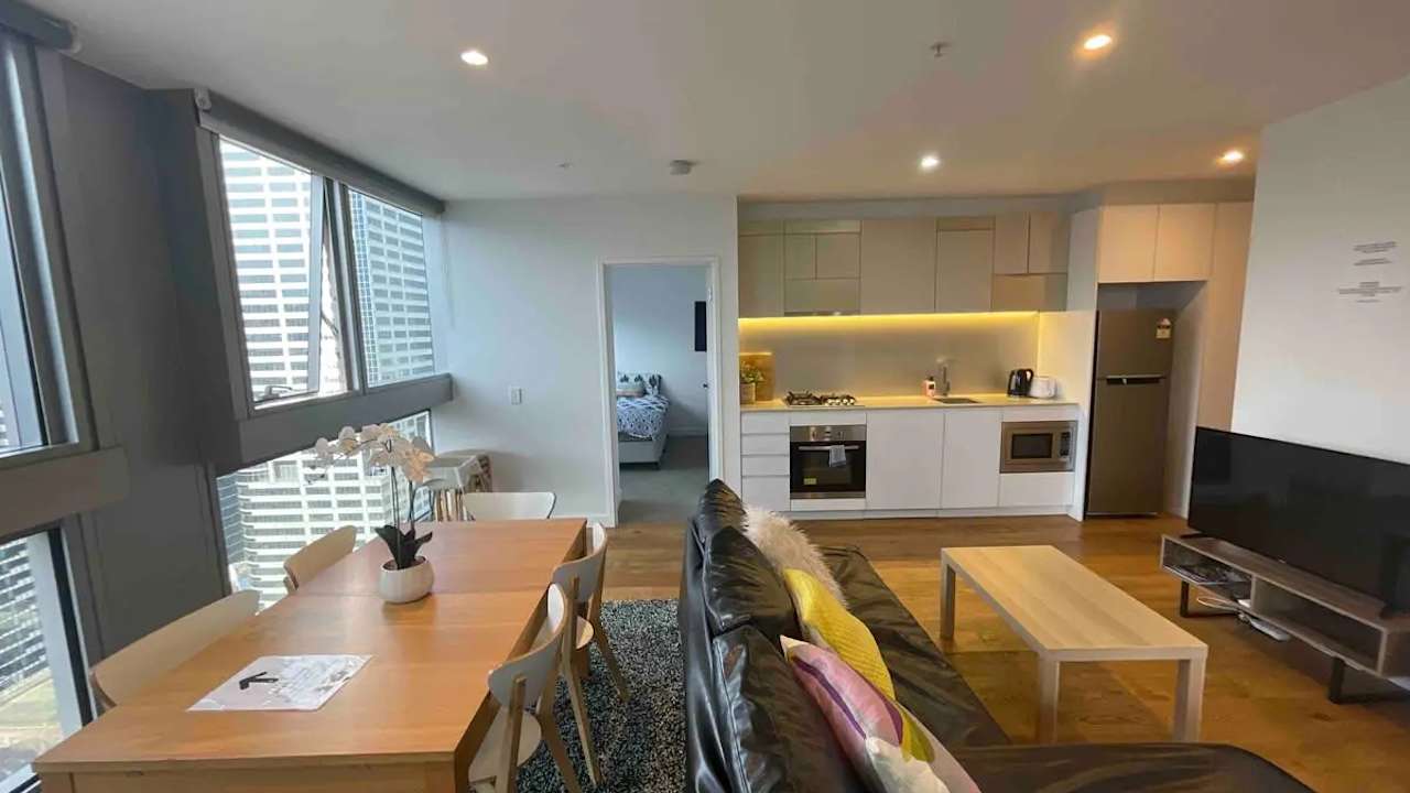 Whole property with 3 rooms for rent