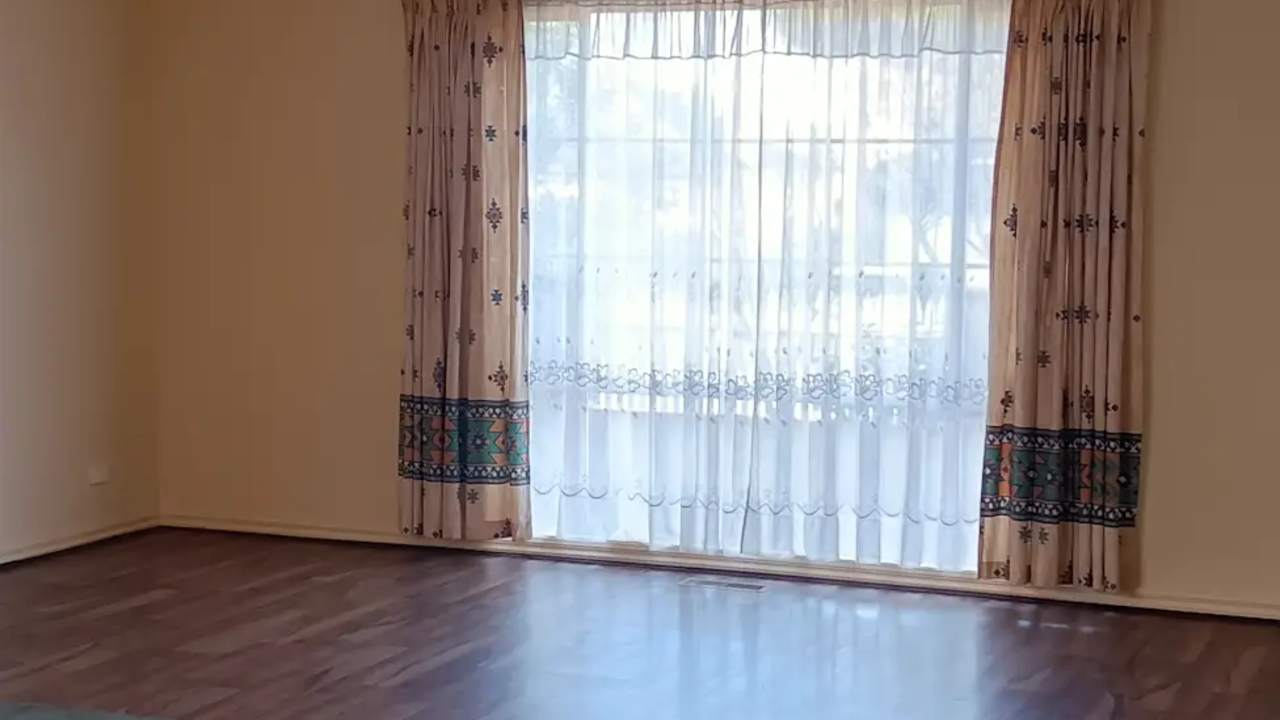Unfurnished room in a share house