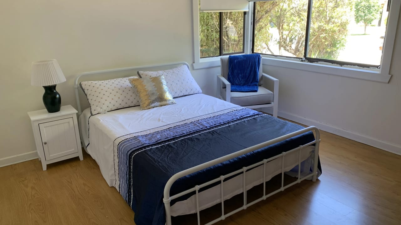 Whole property with 3 rooms for rent