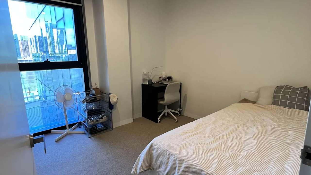Furnished room with own bathroom