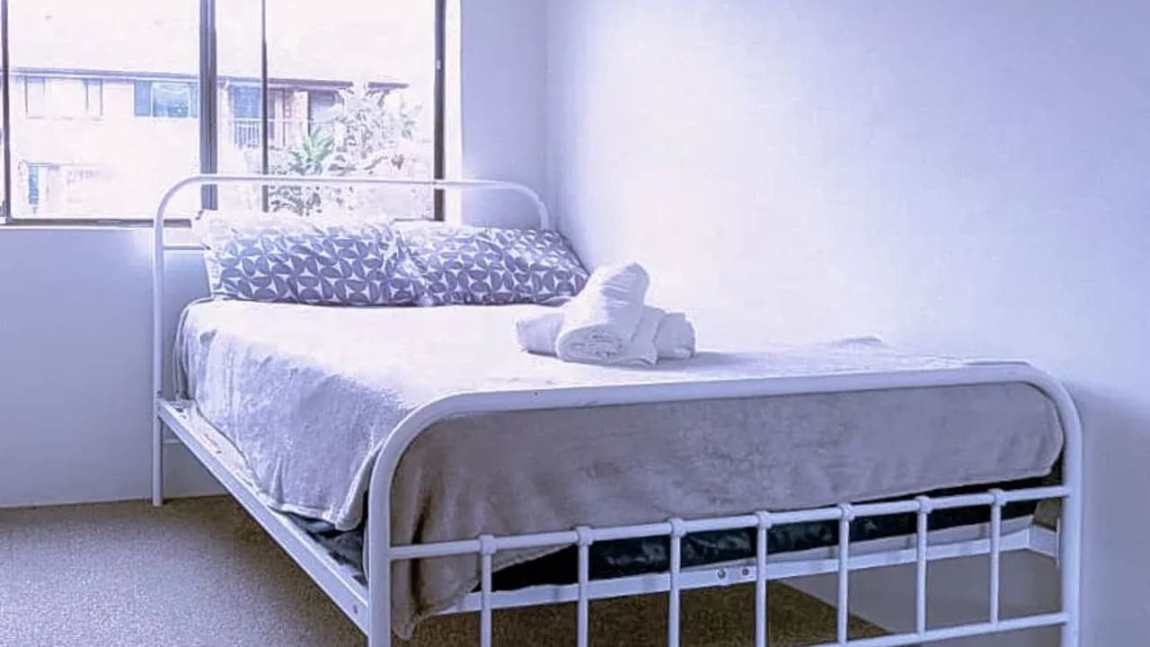 Whole property with 2 rooms for rent