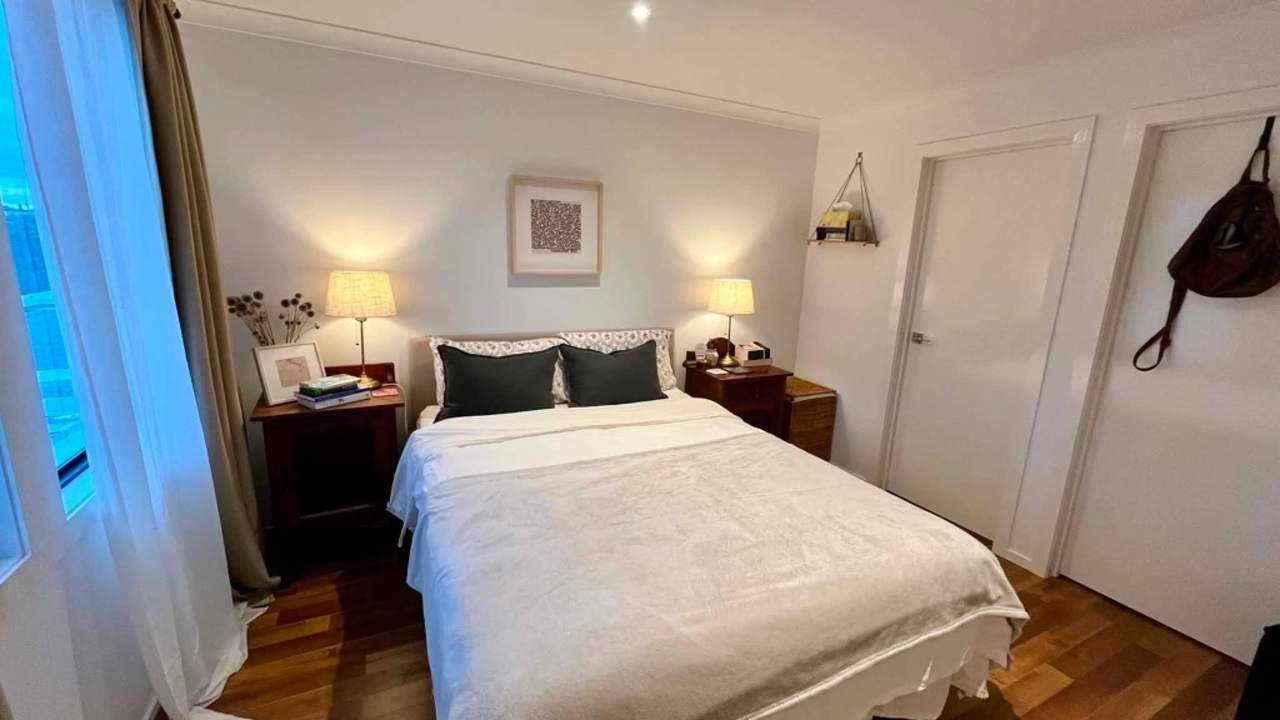 Furnished room with own bathroom