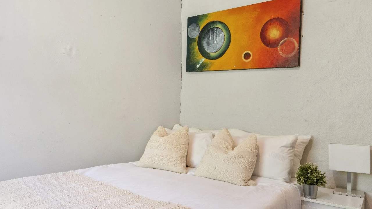 Furnished room studio flat for rent