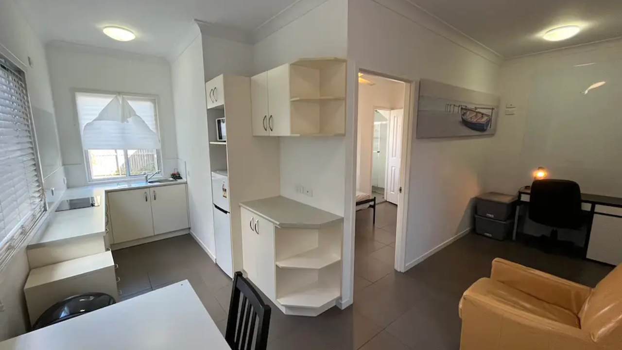 Furnished room granny flat for rent